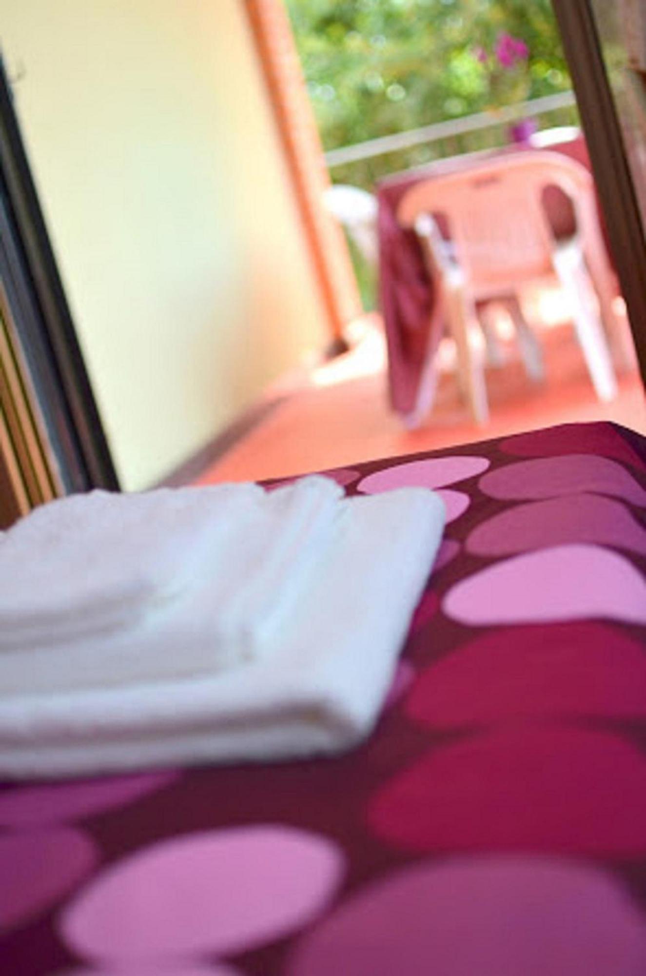 B&B Le Tre Rose Di Maria Pedara Exterior photo